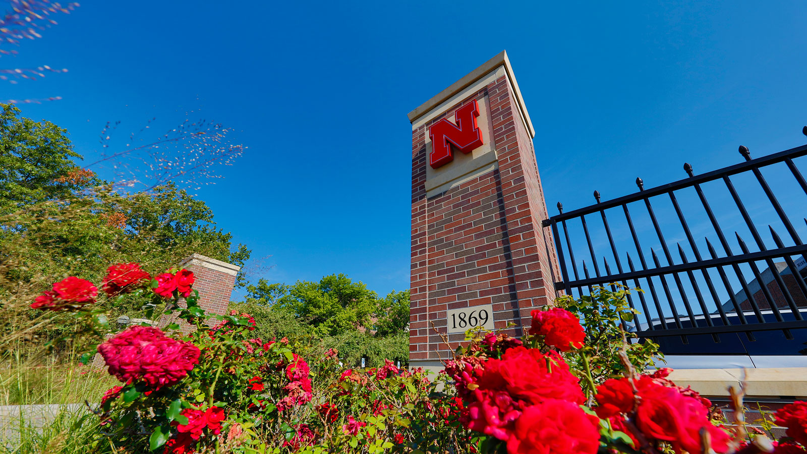 Picture of front of UNL East Campus